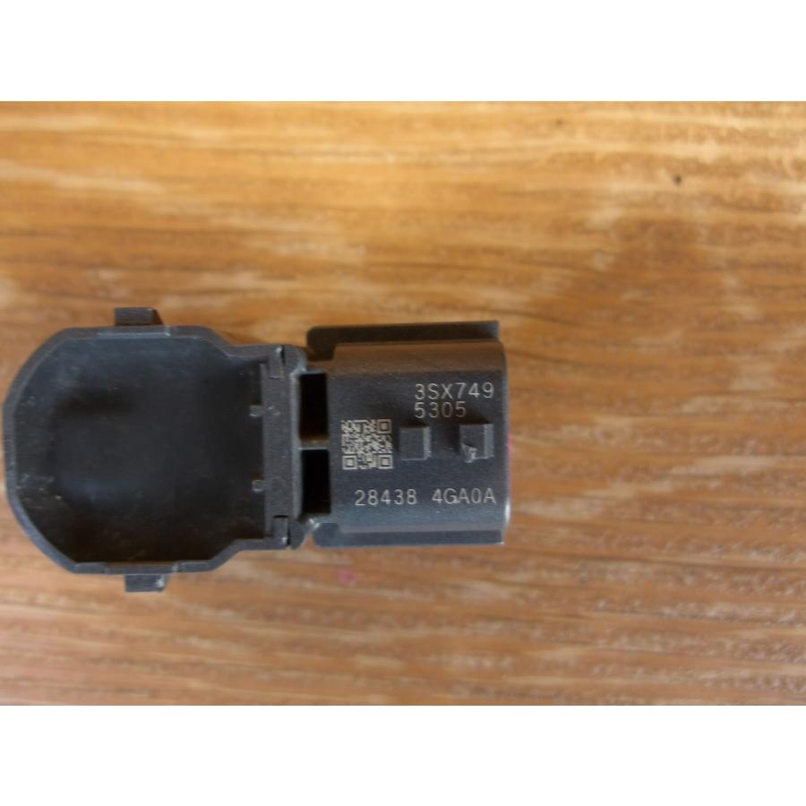 H27 スカイライン YV37 リアバンパーセンサー4点 |  | 03