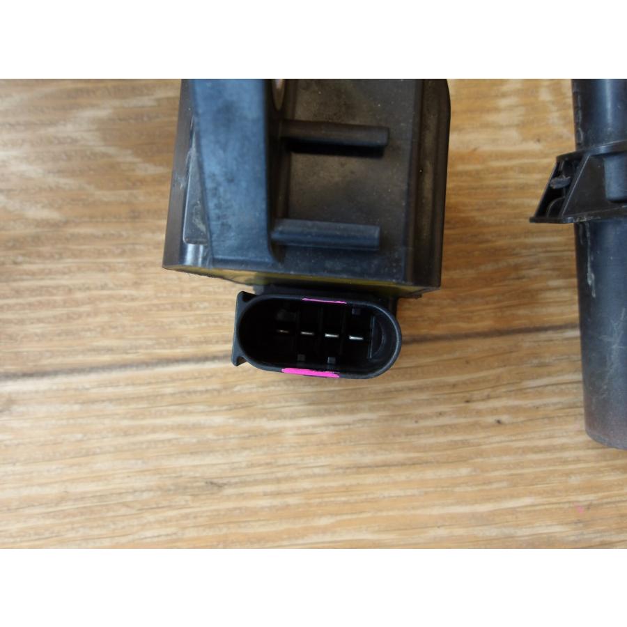 H27 スカイライン YV37 イグニッションコイル4本/ダイレクトイグニッションコイル |  | 02