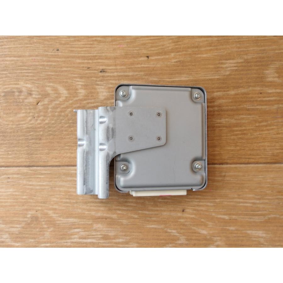 H29 ヒノ レンジャー FD2ABA ドライビングサポート/コンピューター |  | 02