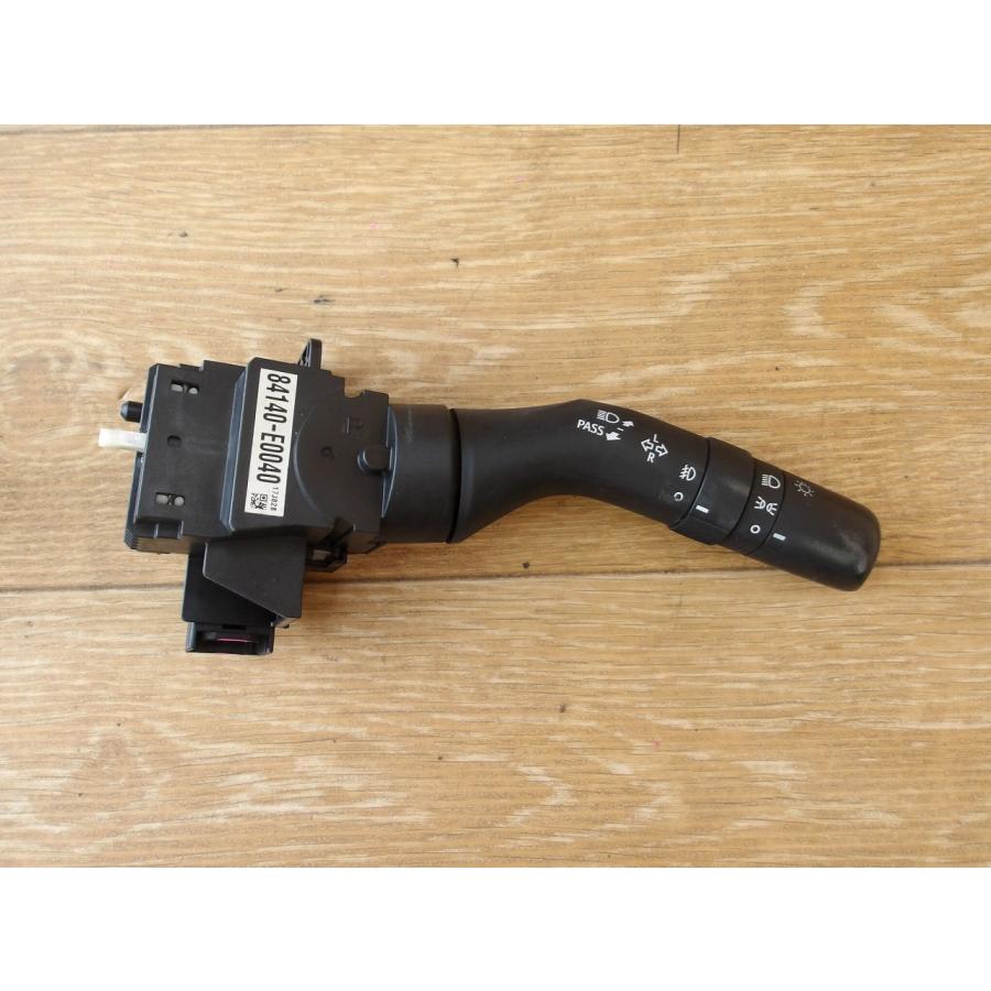 H29 ヒノ レンジャー FD2ABA コンビネーションスイッチ/コンビスイッチ/ディマースイッチ |  | 01