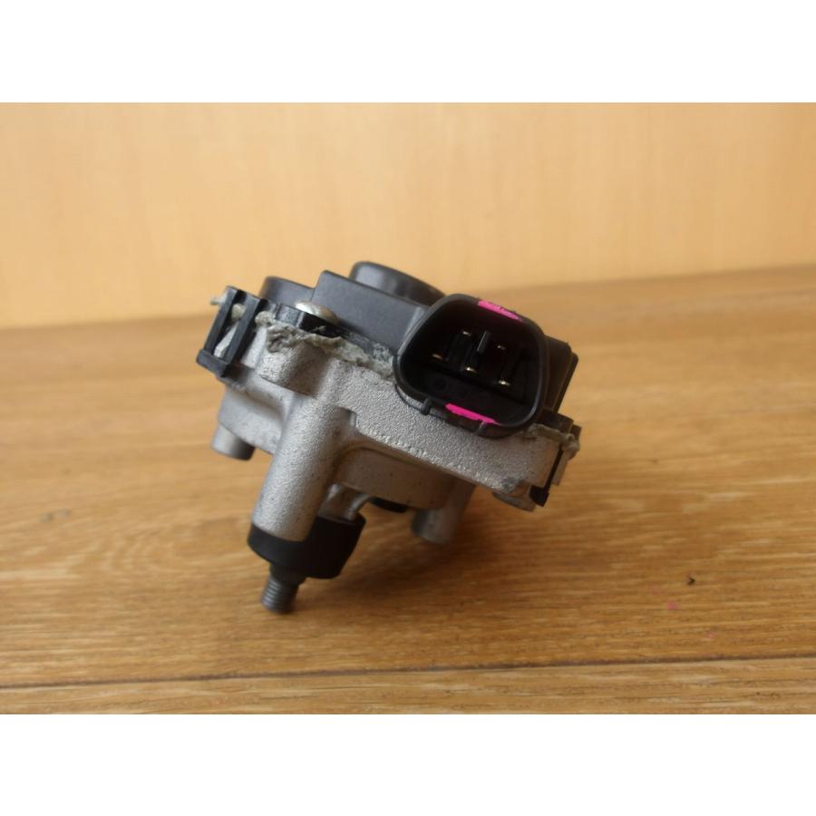 H29 ヒノ レンジャー FD2ABA フロントワイパーモーター/Fワイパーモーター |  | 04