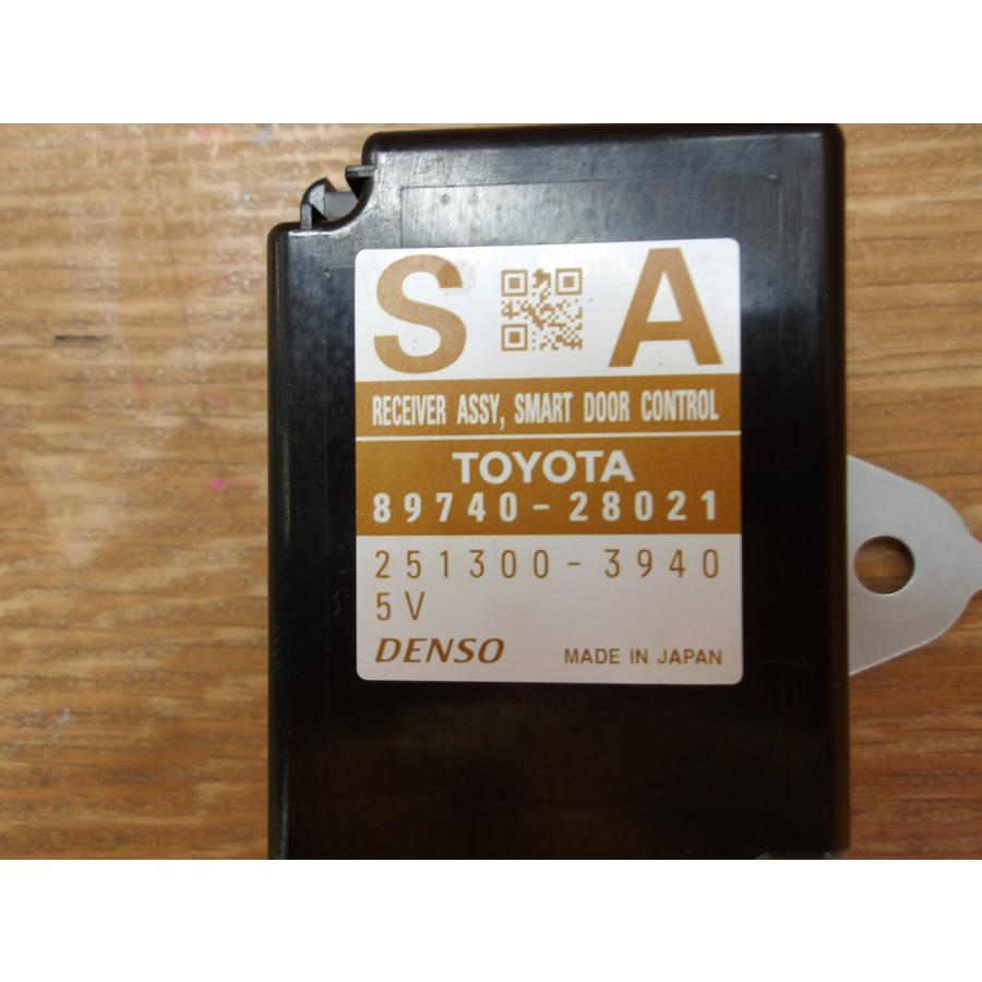 H19 エスティマ ACR50W スマートドアレシーバー/コンピューター |  | 01