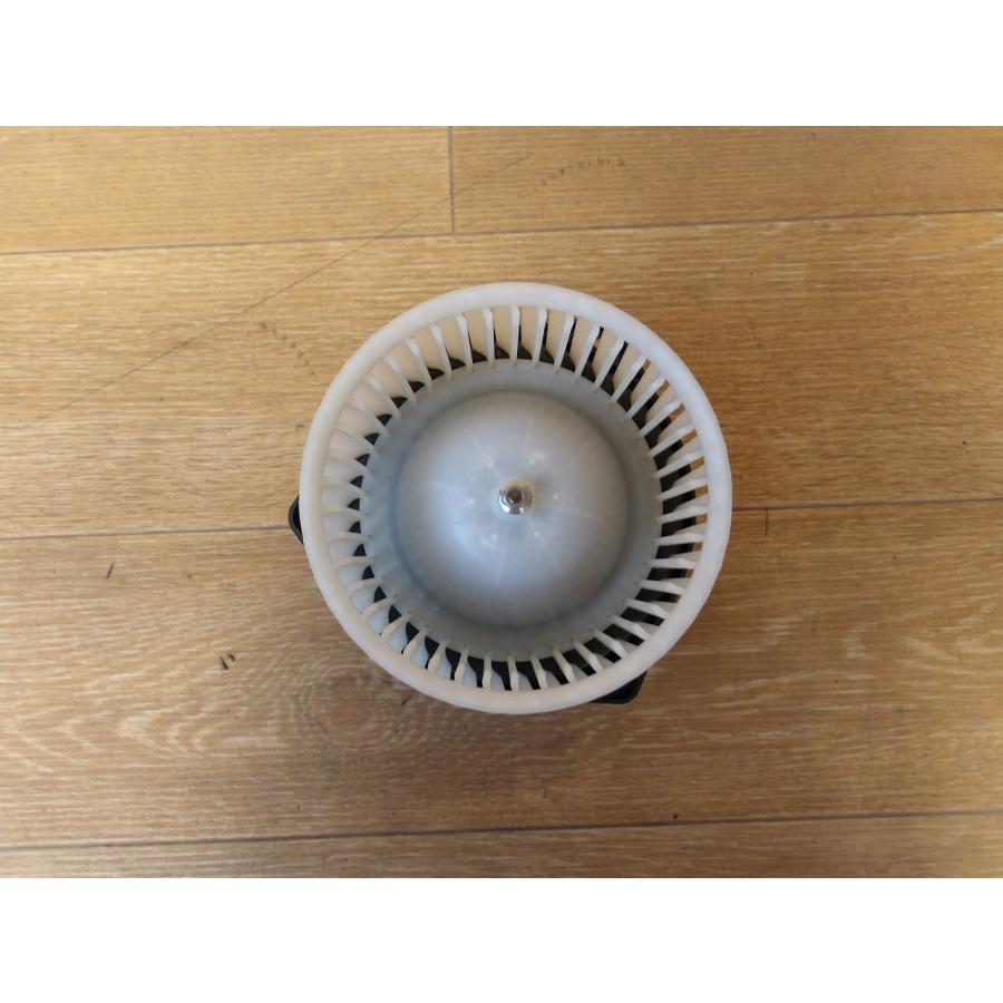 H26 デリカＤ：５ CV1W ヒーターモーター/ブロアファン |  | 01