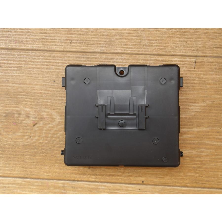 R3 キックス P15 コンピューター |  | 02