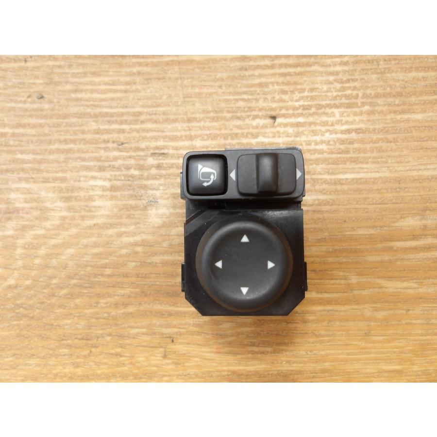 R3 キックス P15 ミラースイッチ |  | 01