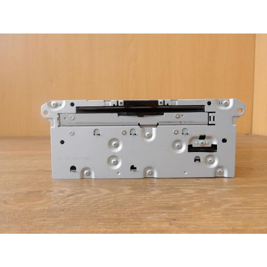 H27 スカイライン YV37 オーディオビジュアルコントロール |  | 01