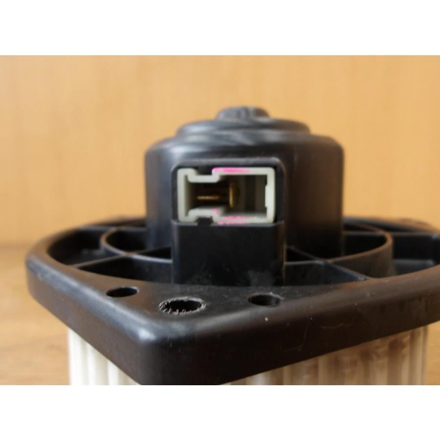 H8 ミニキャブ U42T ヒーターモーター/ブロアファン |  | 04