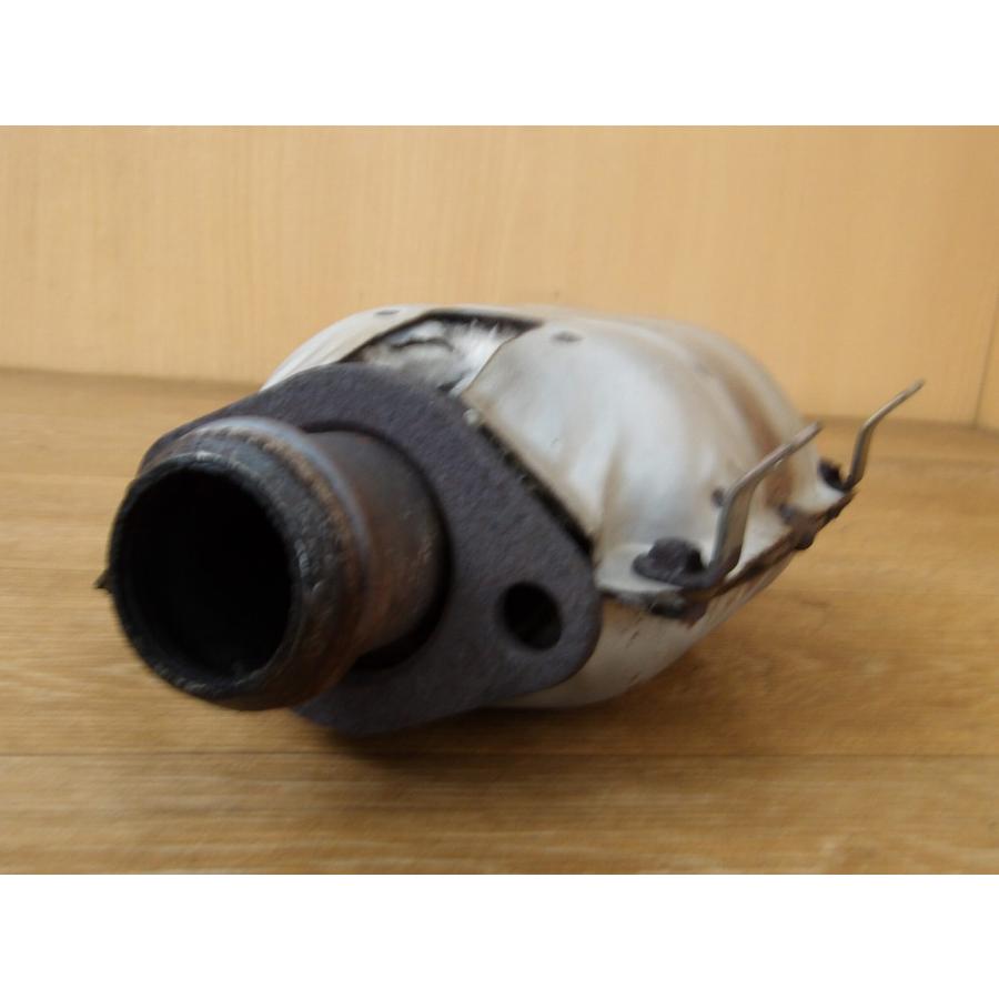 H8 ミニキャブ U42T 4WD 触媒/ショクバイ/しょくばい |  | 02