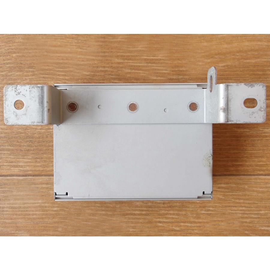 H19 デリカＤ：５ CV5W ACインバーター/コンピューター |  | 02