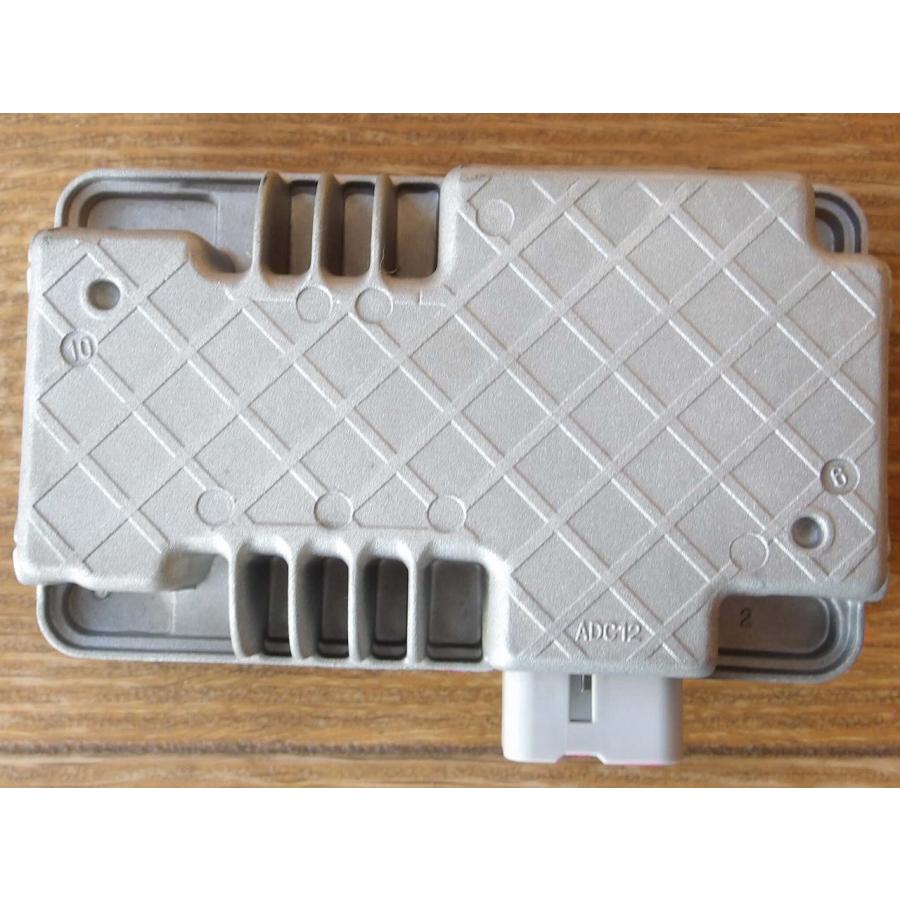 H23 エルグランド PE52 インバーター/コンピューター |  | 02