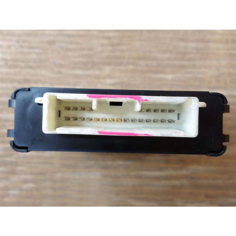 H19 タント L350S ヘッドライトオートレベリングコンピューター |  | 03