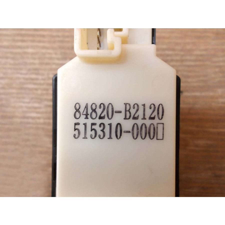 H19 タント L350S パワーウインドウスイッチ/PWスイッチ |  | 04