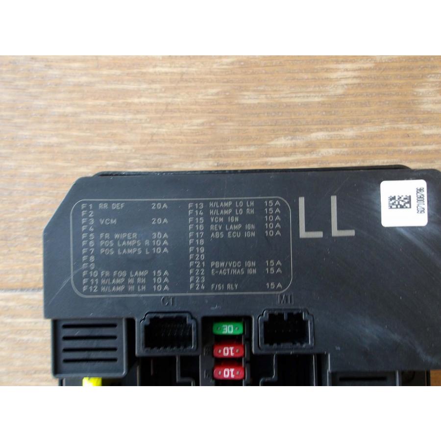 H29 リーフ AZE0 IPDM/ヒューズボックス/リレー |  | 01