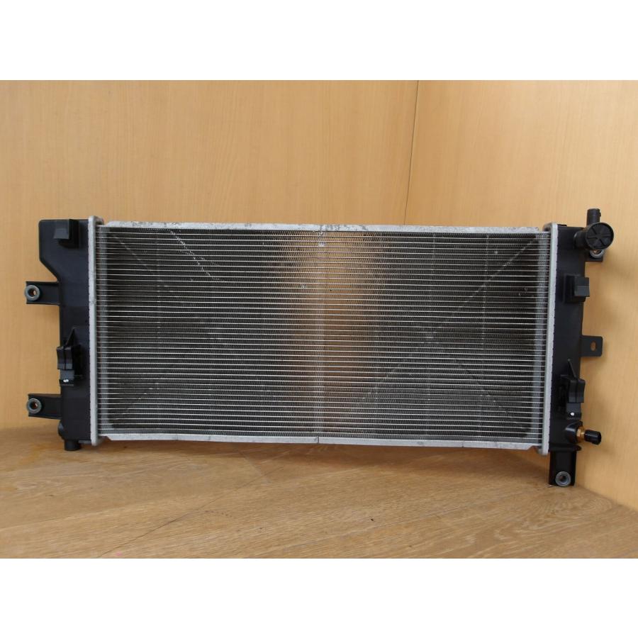 H29 リーフ AZE0 ラジエーター/ラヂエーター |  | 03
