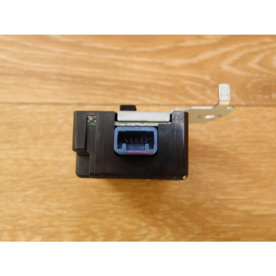 H28 ８６ ZN6 キーレスレシーバー/キーレスレコンピューター |  | 03