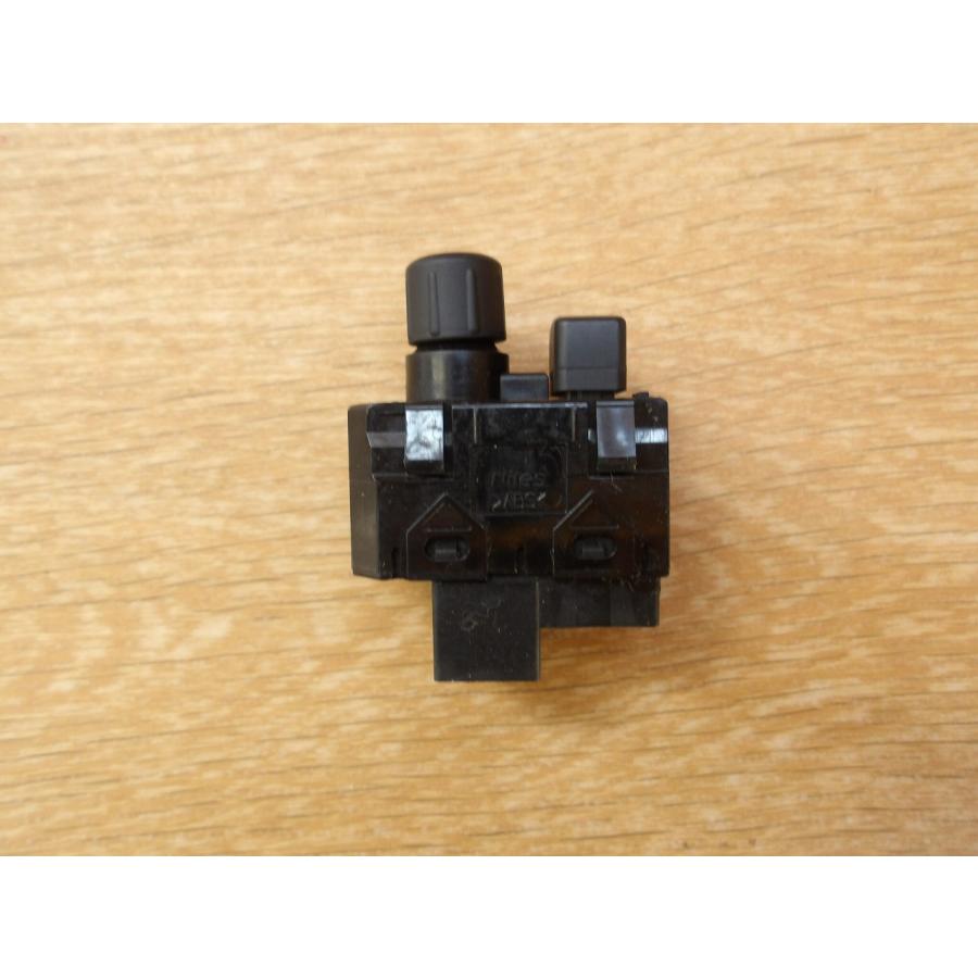 H28 ８６ ZN6 ミラースイッチ |  | 01