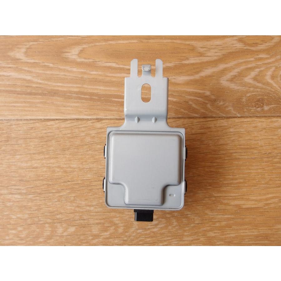 R1 CX-8 KG2P キーレスレコンピューター |  | 02