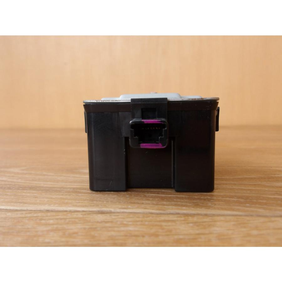 R1 CX-8 KG2P キーレスレコンピューター |  | 03