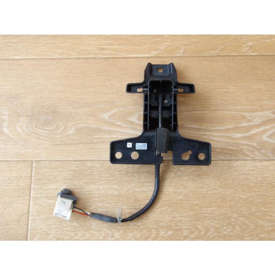 R1 CX-8 KG2P フロントカメラ/Fカメラ |  | 01