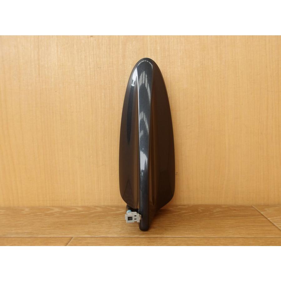 R1 CX-8 KG2P アンテナ/ルーフアンテナ/シャークアンテナ |  | 01