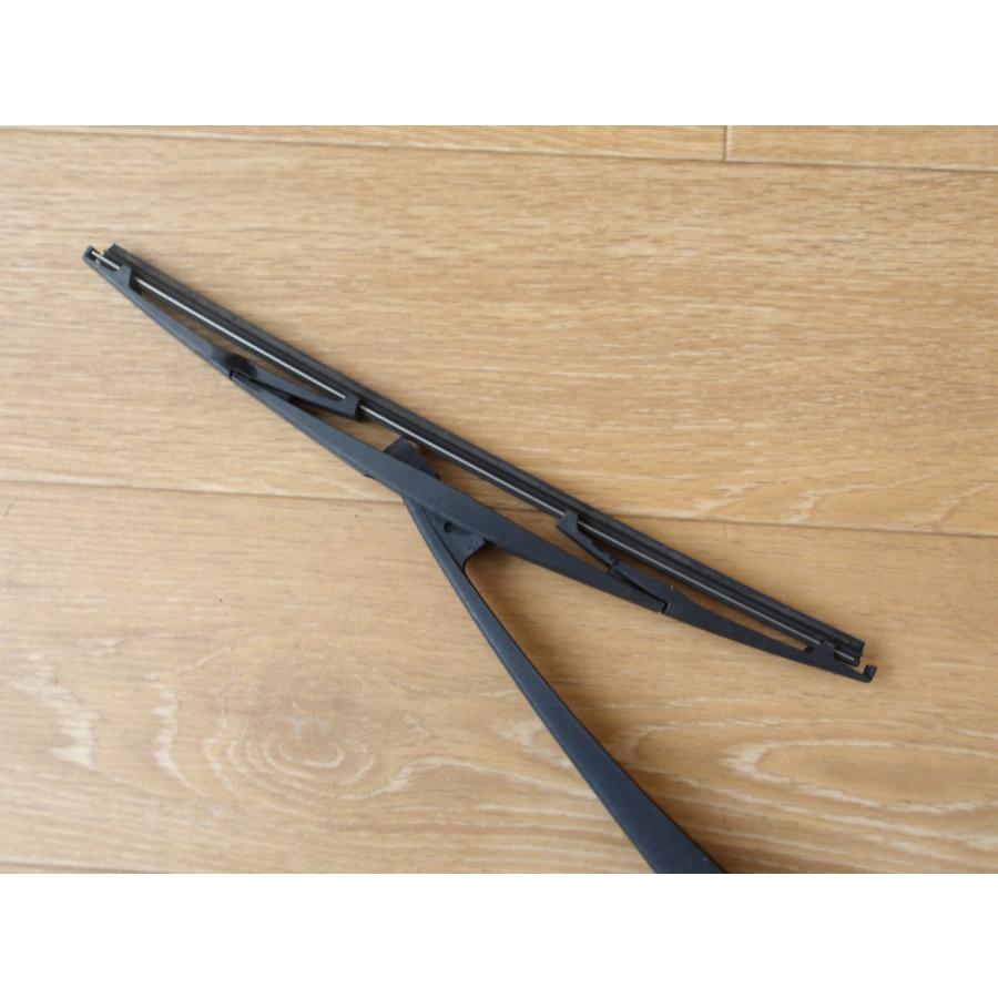 R1 CX-8 KG2P リアワイパーアーム |  | 02