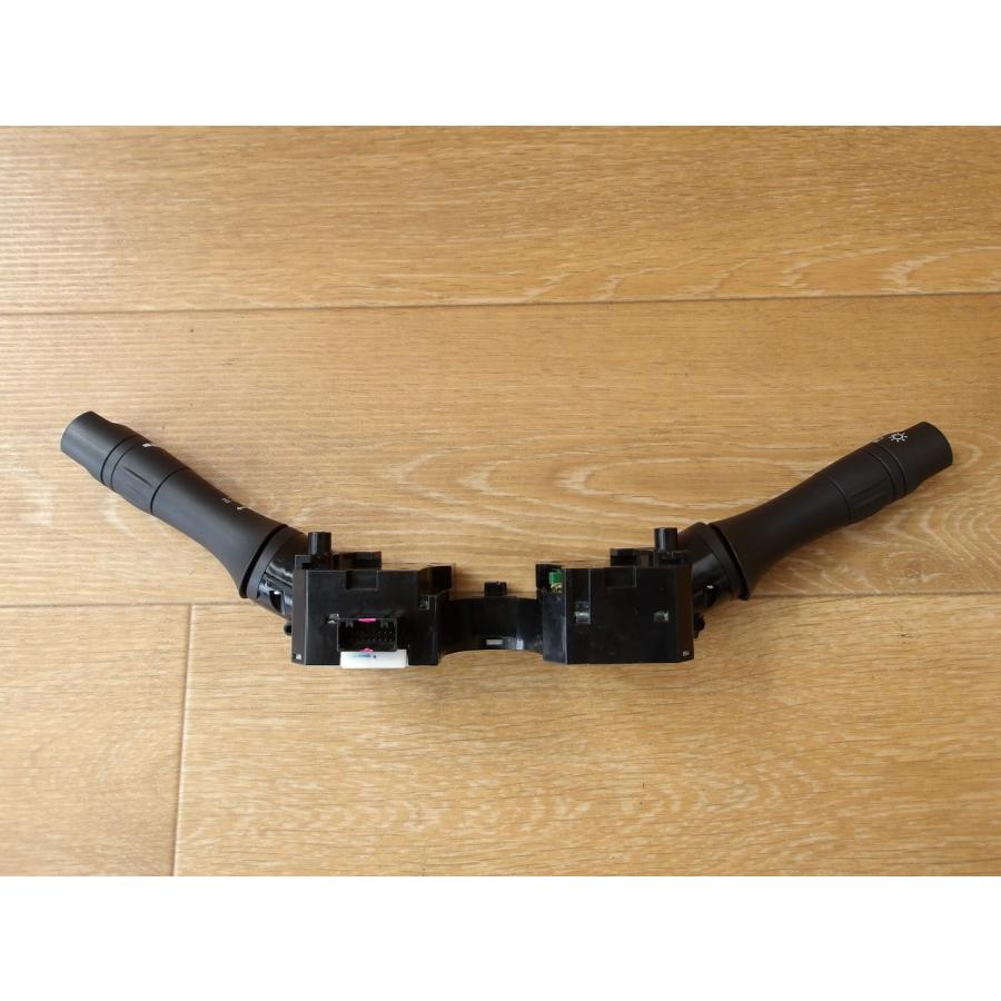 H27 エルグランド TNE52 コンビネーションスイッチ/コンビスイッチ/ディマースイッチ |  | 03