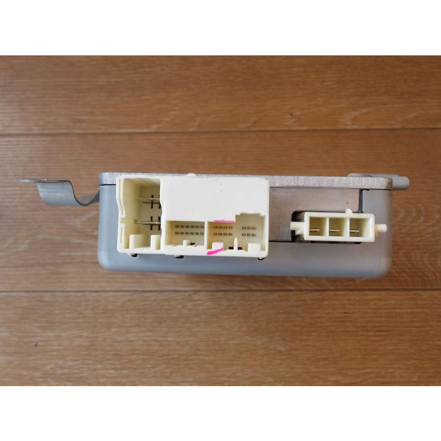 H23 レクサス CT200 ZWA10 パワステコンピューター/PSコンピューター/パワステコントロールユニット |  | 03