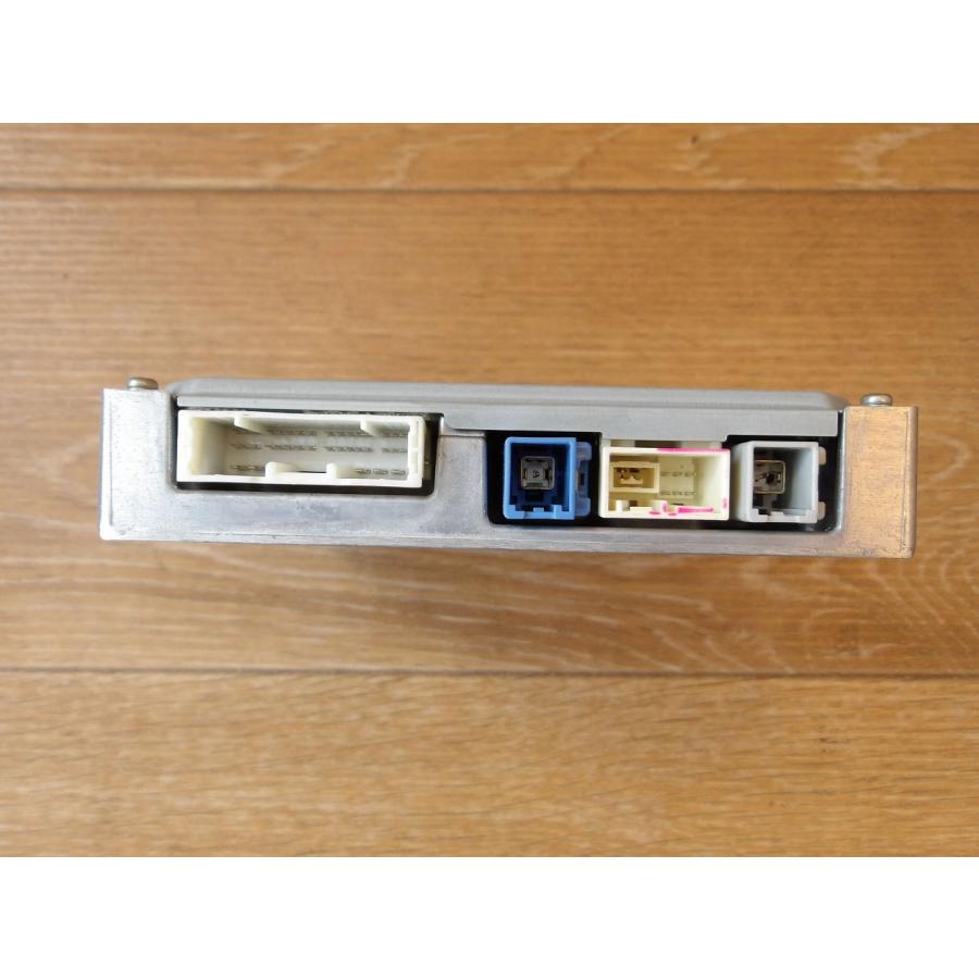 H23 レクサス CT200 ZWA10 テレマティクスレシーバー/コンピューター |  | 03