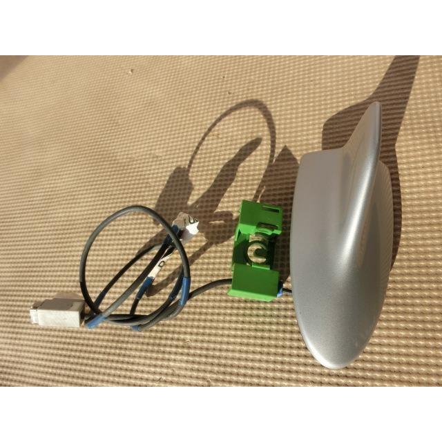 H21 レクサス HS250 ANF10 アンテナ/ルーフアンテナ/シャークアンテナ |  | 03