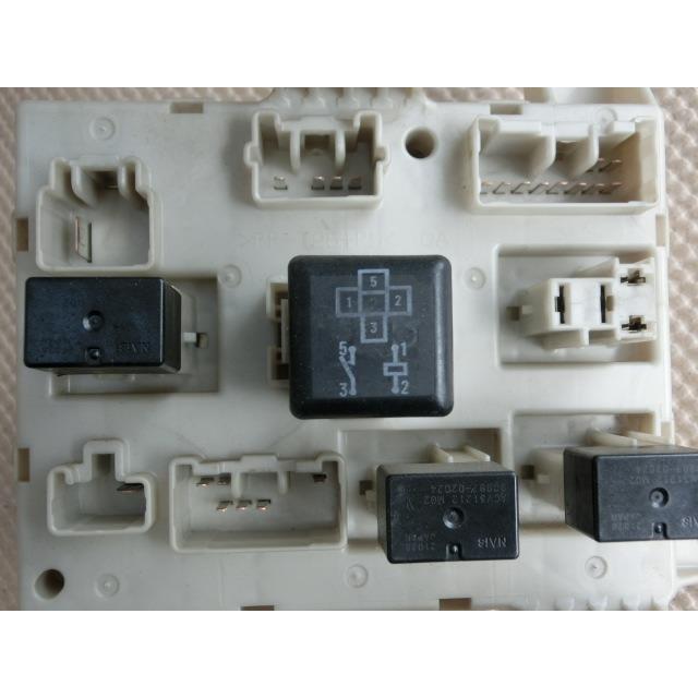 H14 アルファードV MNH15W 右側 ヒューズボックス/フューズボックス/ドライバーサイドジャンクションブロック |  | 04