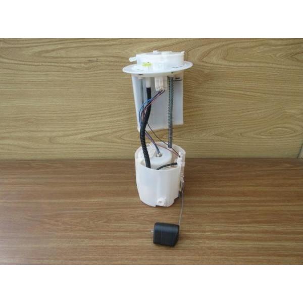 H25 アクア DAA-NHP10 フューエルポンプ/燃料ポンプ |  | 01