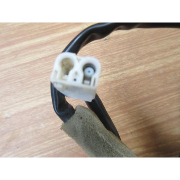 H25 アクア DAA-NHP10 アンテナ/ルーフアンテナ |  | 02