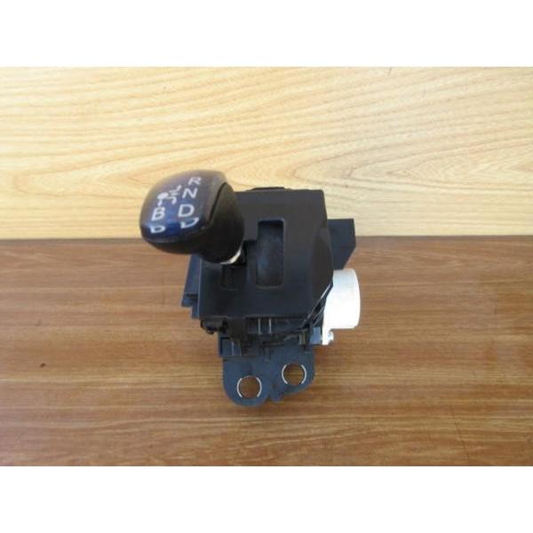 H22 SAI AZK10 ATシフト/オートマシフト |  | 02