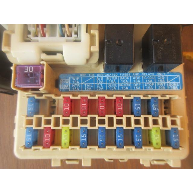 H18 MRワゴン MF22S ヒューズボックス/フューズボックス |  | 02