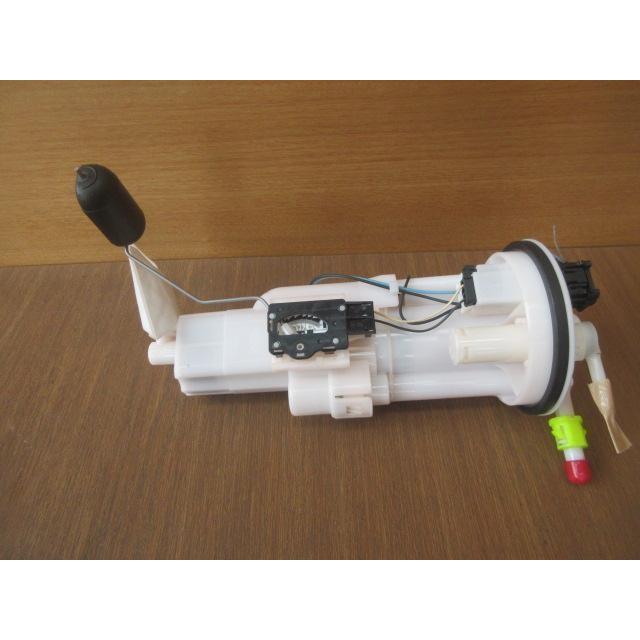 H27 エブリィ DA17V フューエルポンプ/ガソリンポンプ/燃料ポンプ 
