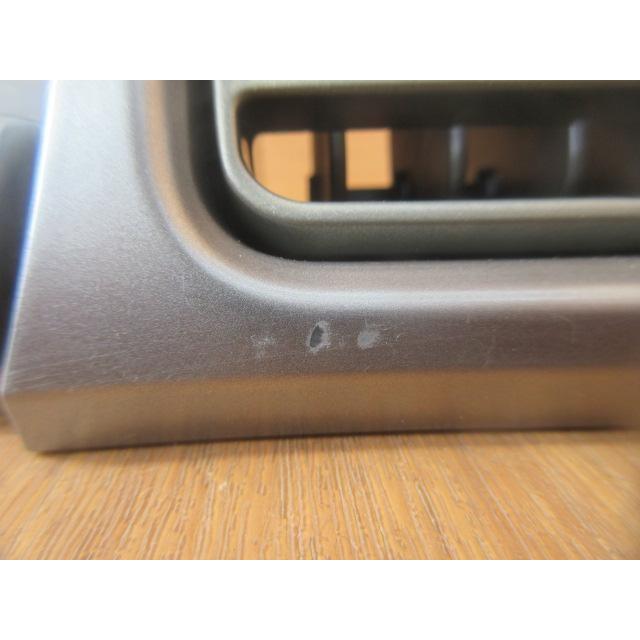 H21 エクシーガ YA5 右エアコン吹出口/AC出口 |  | 04