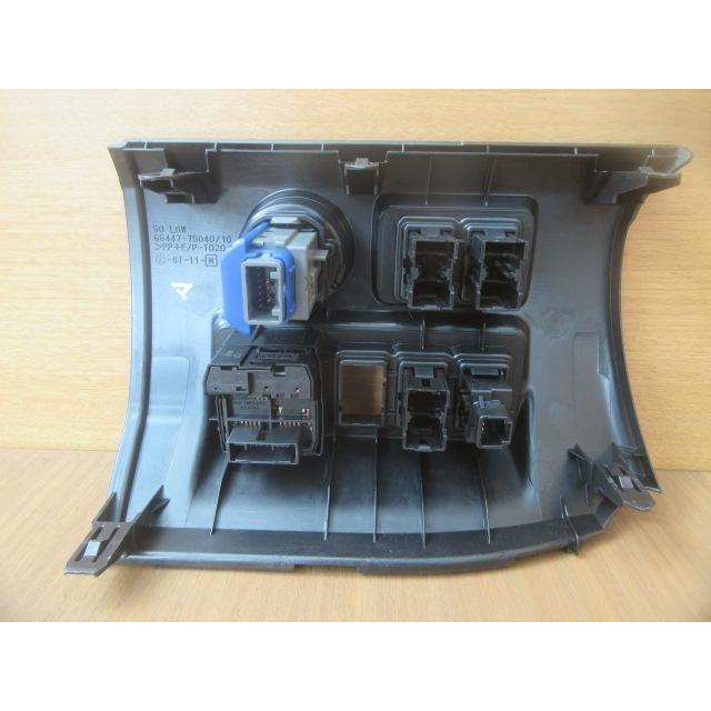 H23 SAI AZK10 エンジンスタートスイッチ・ミラースイッチ |  | 03