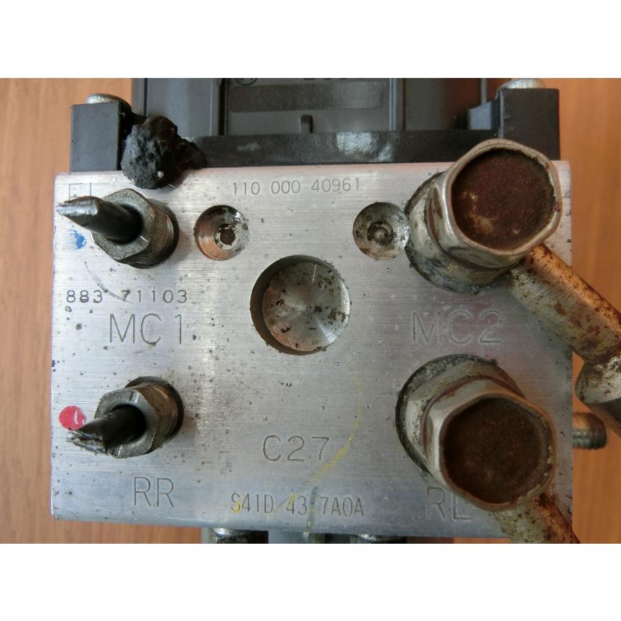 H20 バネット SK82VN ABSアクチュエーター/ABSコントロールユニット/ABSセンサー |  | 01