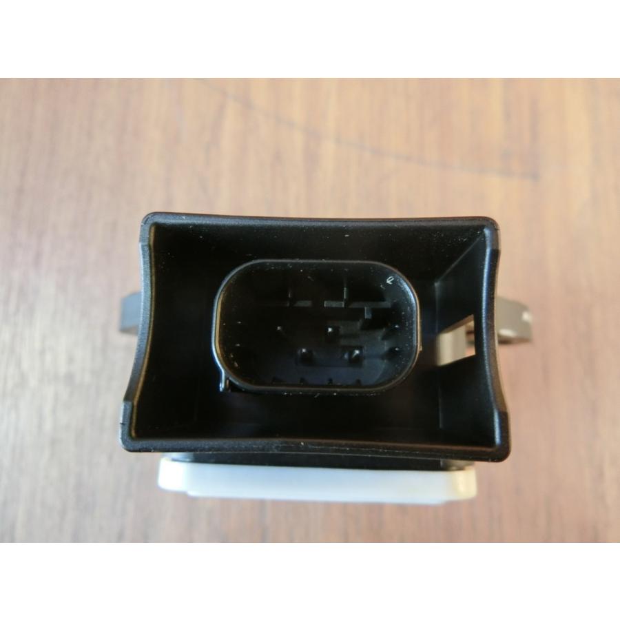 H21 エクシーガ YA4  ヨーレートセンサー |  | 02