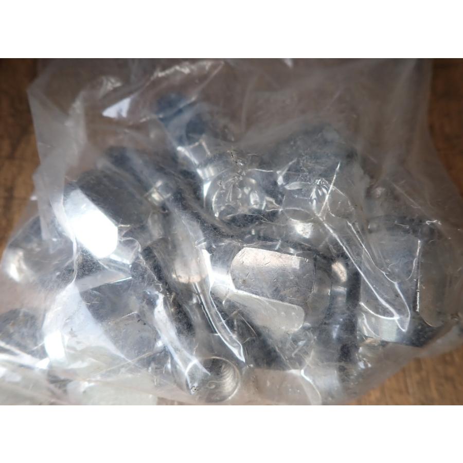 4本セット 215/55R17 タイヤ・ホイール |  | 06