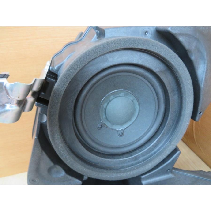 H23 レクサス CT200 ZWA10 ウーハー/ウーファー |  | 03