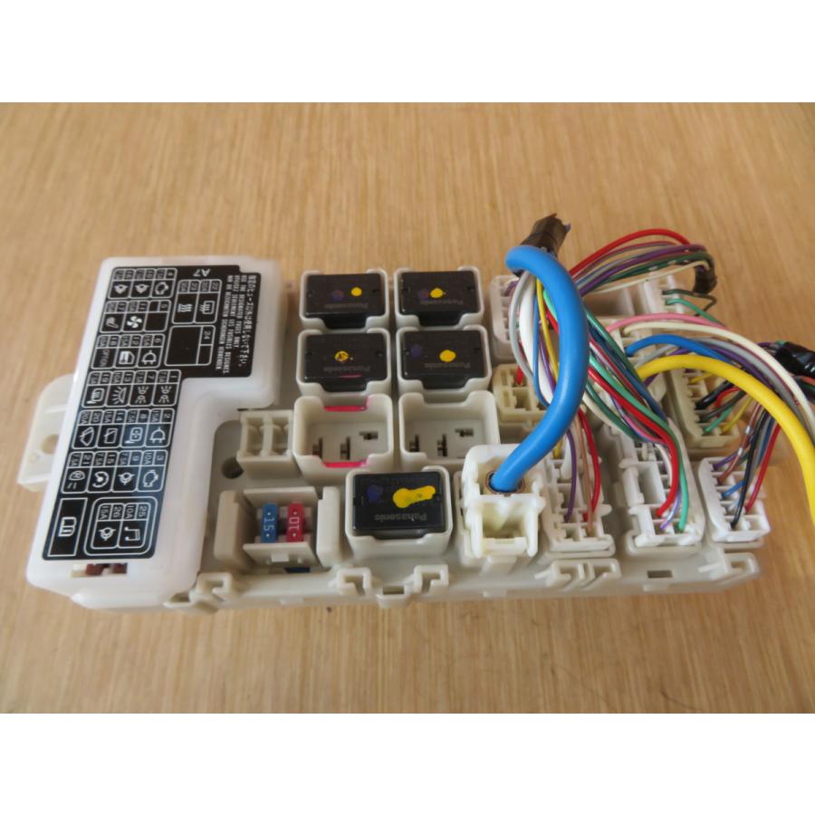 H30 eKワゴン B11W ヒューズボックス/フューズボックス |  | 03