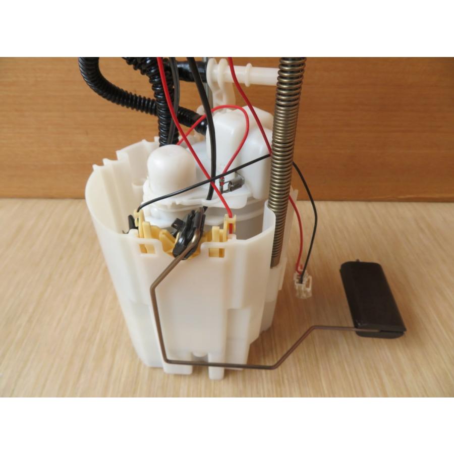 H25 エクストレイル NT32 フューエルポンプ/ガソリンポンプ/燃料ポンプ |  | 02