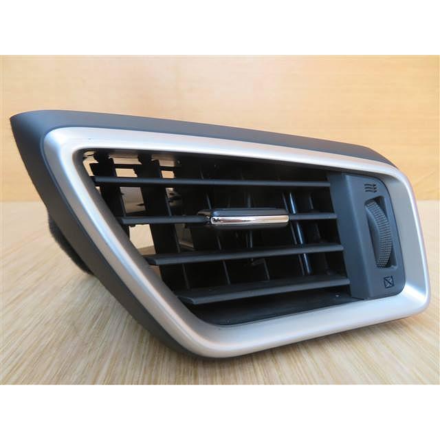 H25 エクストレイル NT32 AC/ヒーター/RHエアコン出口 | 