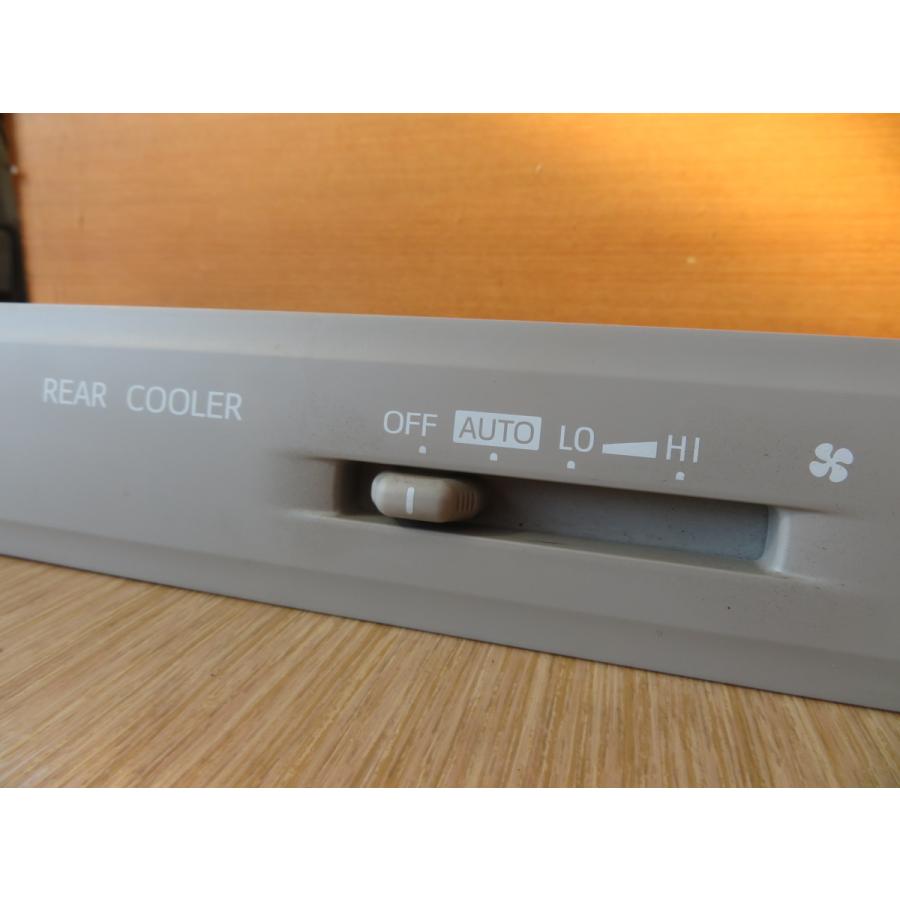 H26 ノア ZRR80G リアエアコンパネル/ACパネル/ACスイッチ/エアコン操作パネル (リア用) |  | 01