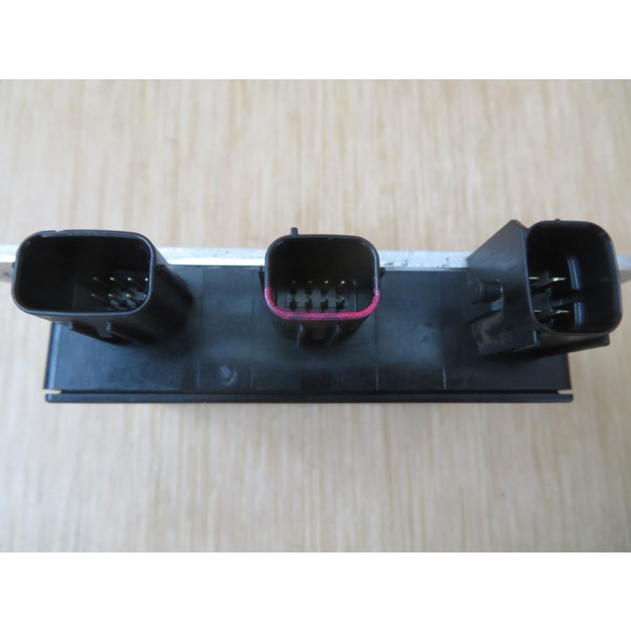 H25 レクサス IS300 AVE30 インジェクタードライバーコンピューター |  | 02