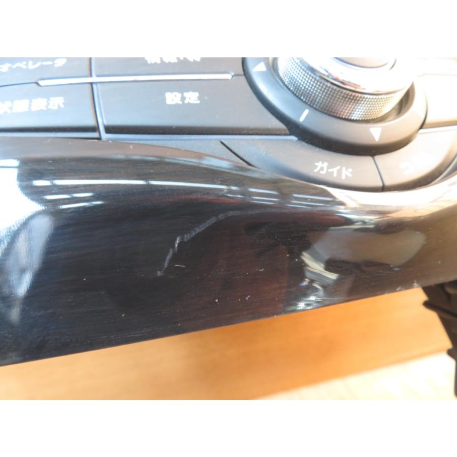 H22 エルグランド PE52 シフトパネル・ナビ操作・オーディオスイッチ・センターパネル |  | 03