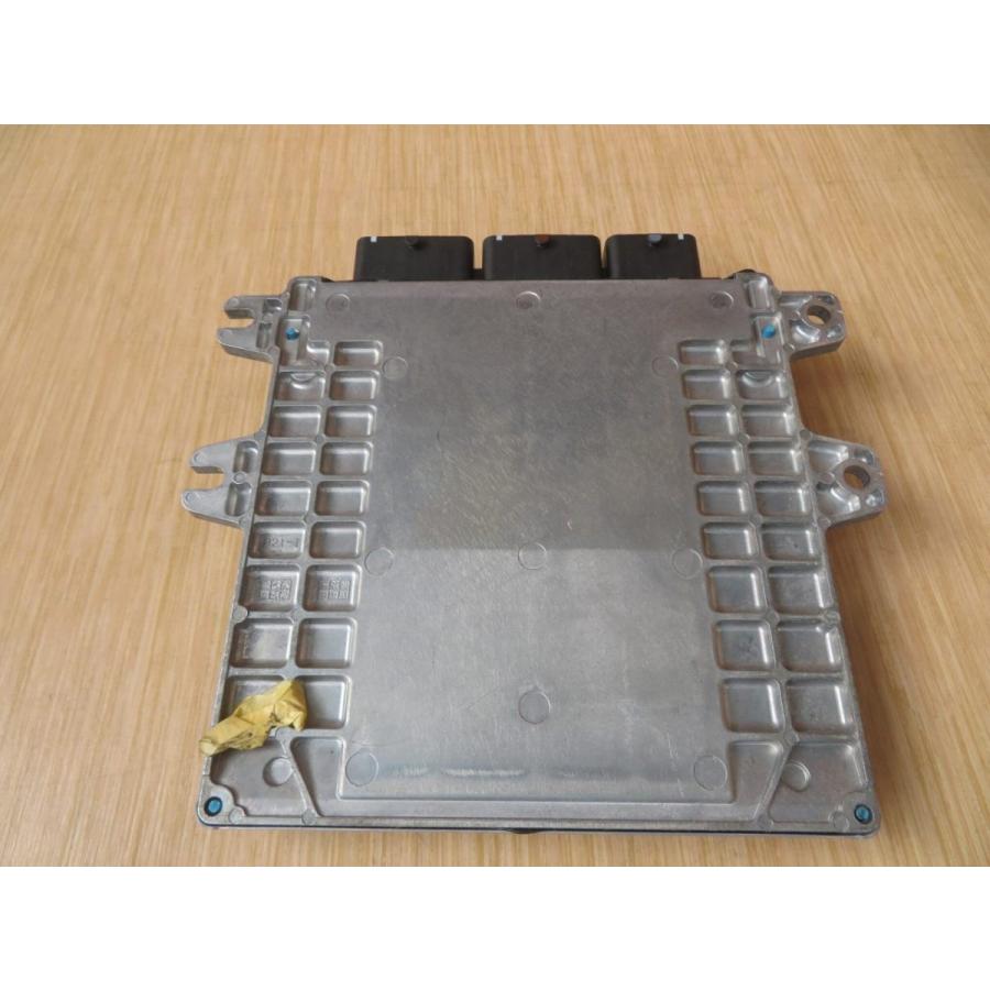 令和1年 スカイライン HV37 VQ35HR エンジンコンピューター/エンジンコントロール/ECU |  | 03
