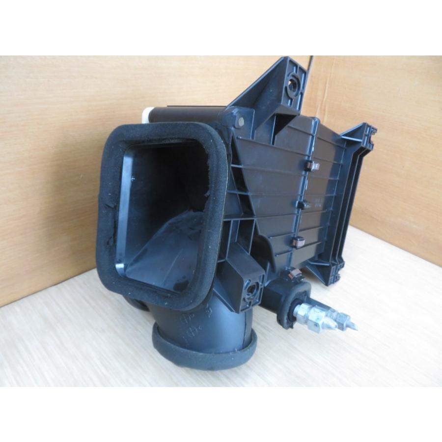 H16 バモスホビオ HM4 エバポレーター/エアコンユニット/ACユニット/クーリングユニット |  | 01