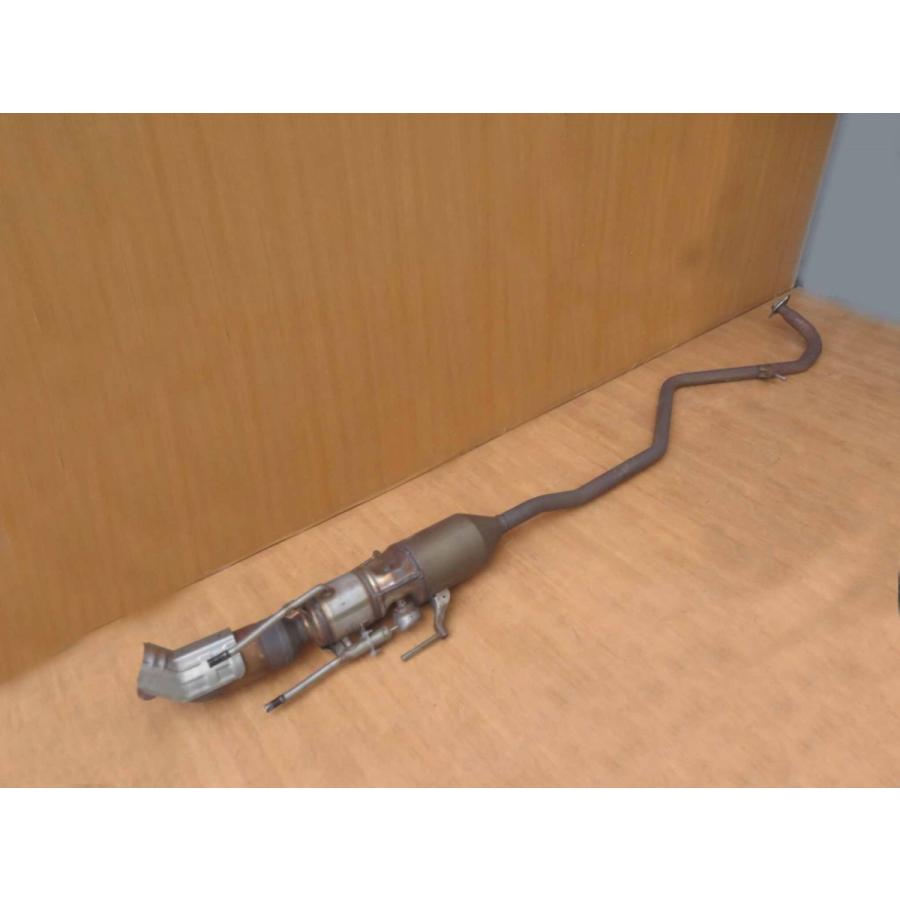 H22 レクサス HS250 ANF10 2WD センターマフラー/センターパイプ |  | 01